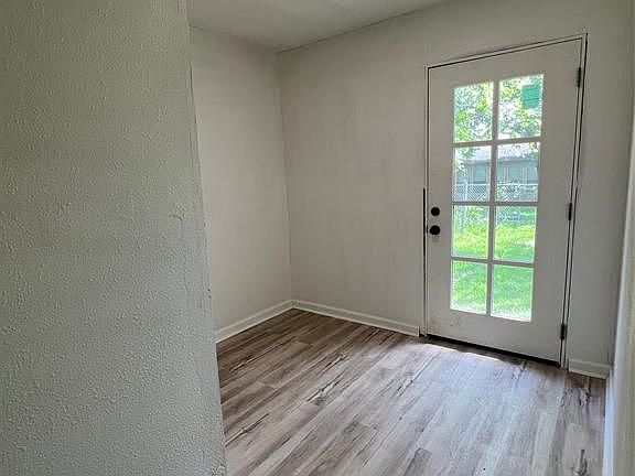 2nd image of 6009 Glen Meadow Dr