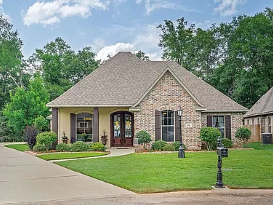 1st image of 536 Dogwood South Ln