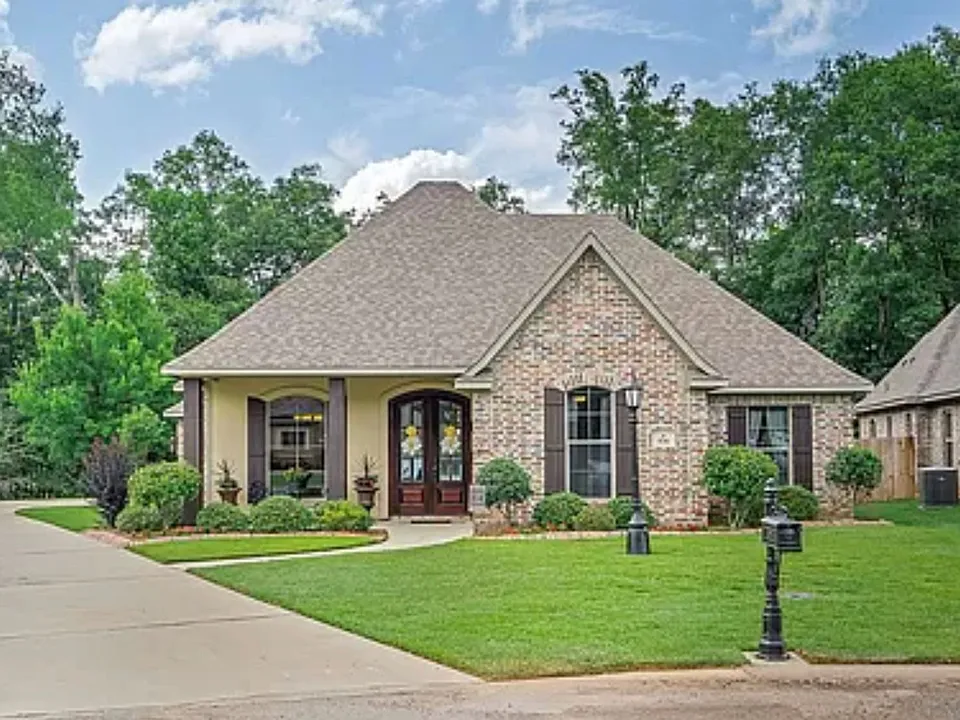 536 Dogwood South Ln