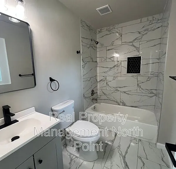 2425 Omaha Rd SW — Photo 17