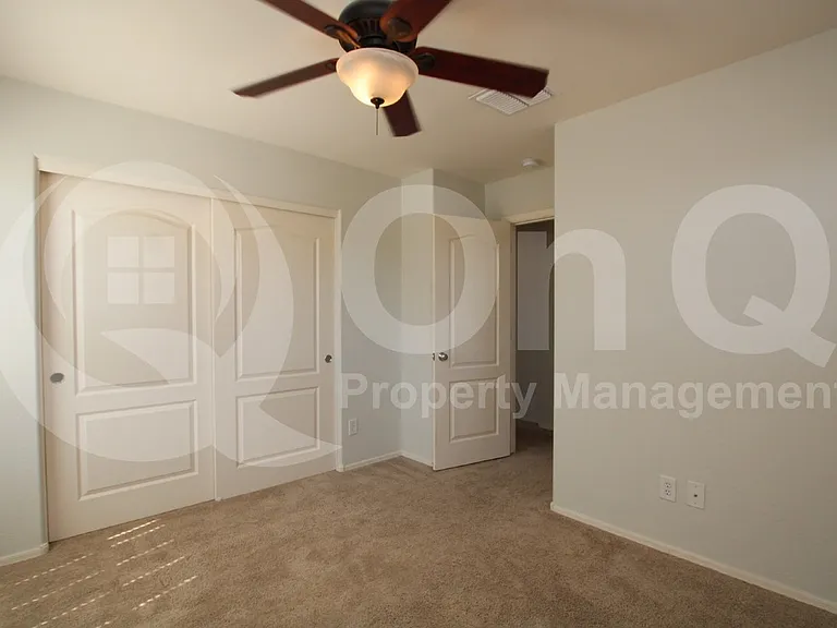 3464 E Carla Vista Dr — Photo 12