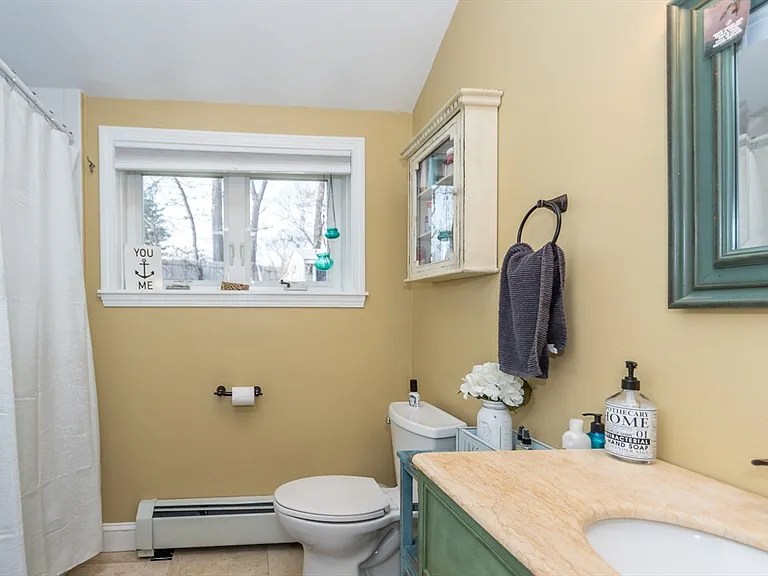 27 Sherman St — Photo 14