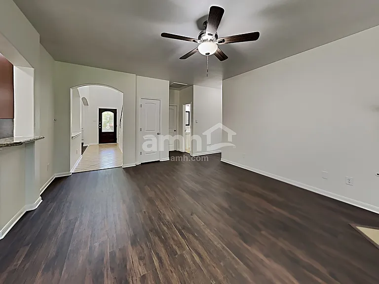 1735 Park Oak Dr — Photo 7
