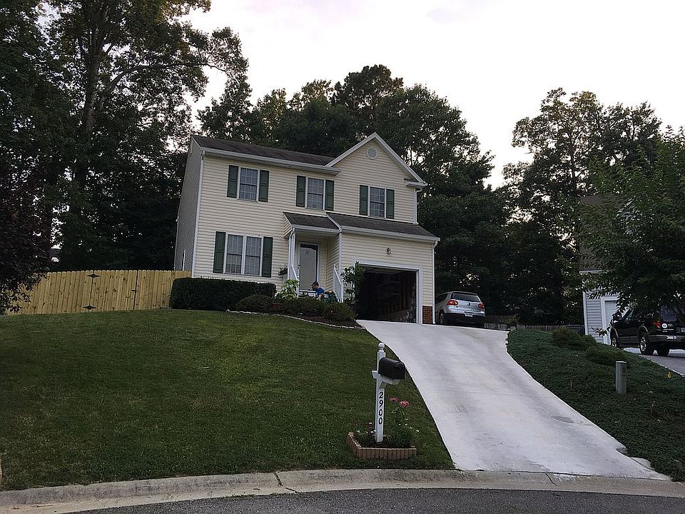 New concrete driveway 