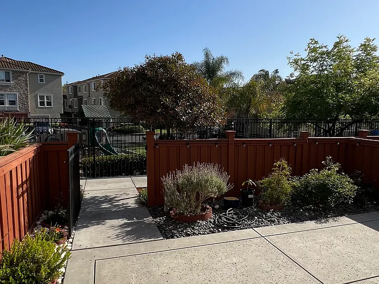 275 Vista Roma Way #229 — Photo 28