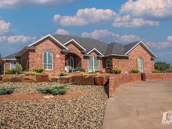 4th image of 1105 Ashford Dr