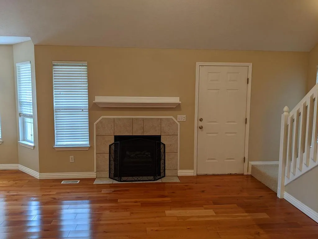 1212 N. 9th Ave — Photo 3