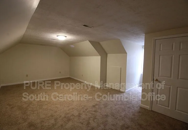 403 Charwood Ln — Photo 47
