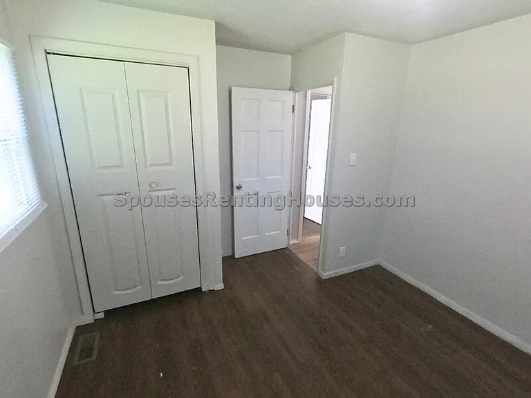 5126 Thrush Dr — Photo 13