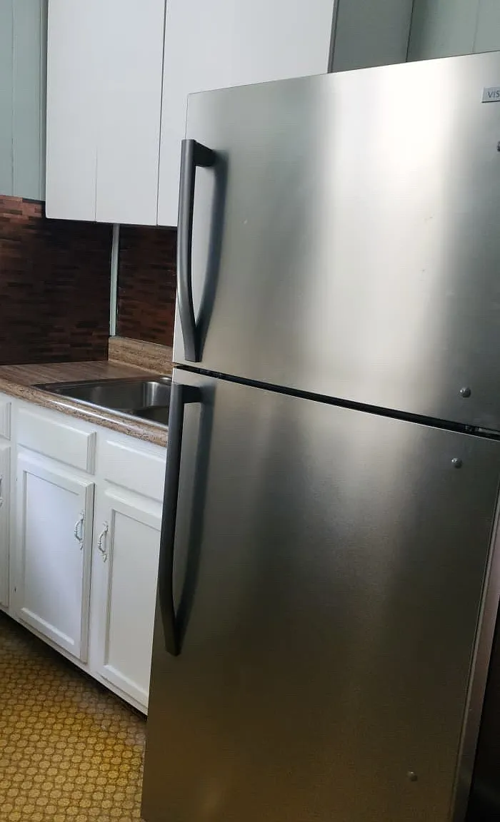 1213 E Jefferson St — Photo 3