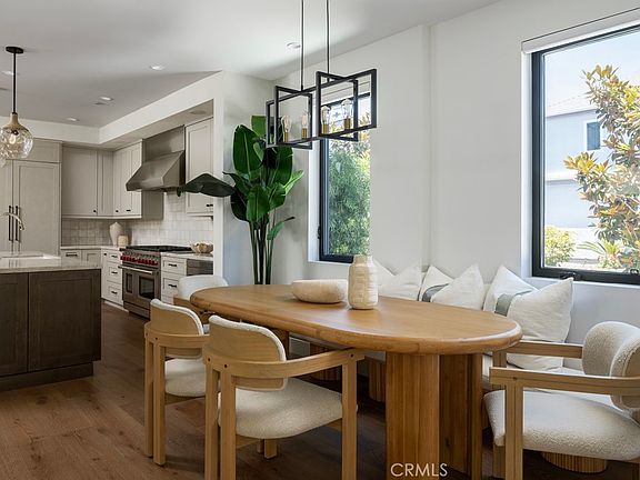 4th image of 419 Goldenrod Ave