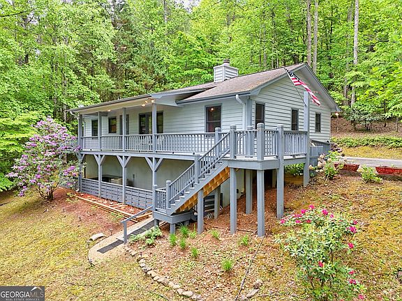 3rd image of 325 Walnut Mountain Rd