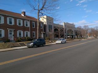 952 3rd St, Beaver, PA 15009