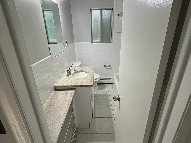 44090 Michigan Ave #B — Photo 5