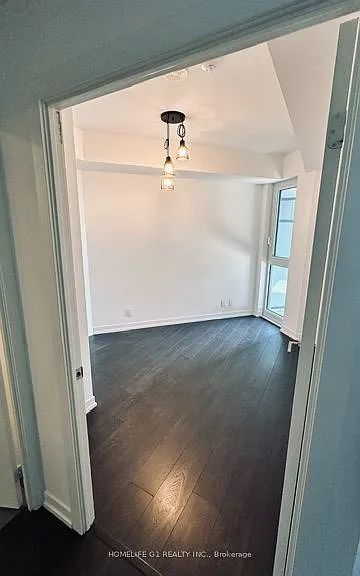 2020 S Bathurst St #1101 — Photo 2