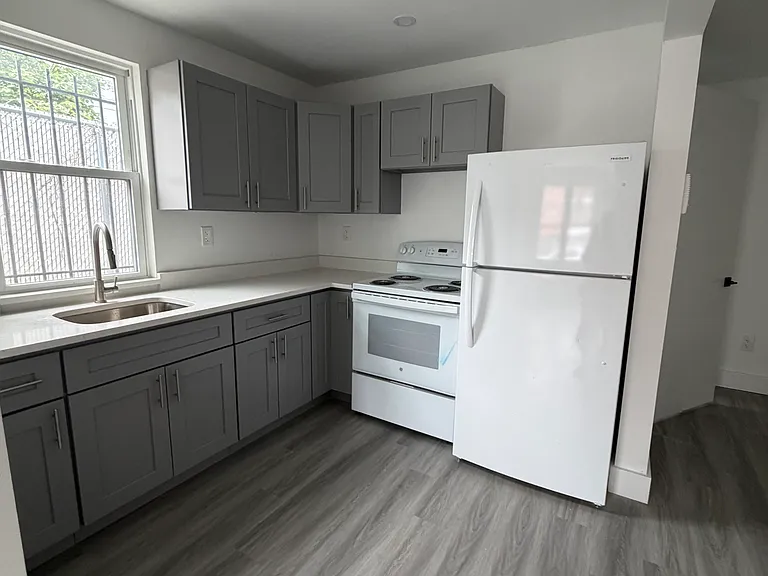 3528 Tiemann Ave #1 — Photo 1