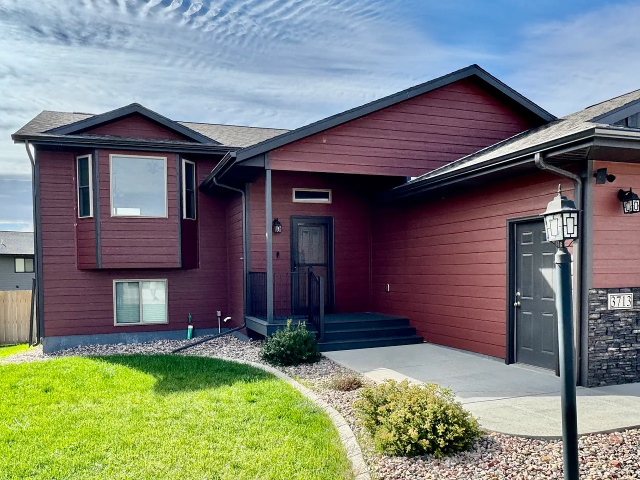 3713 Remington Rd — Photo 2
