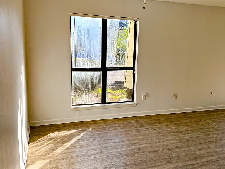 308 Miracle Strip Pkwy SW #1A — Photo 8