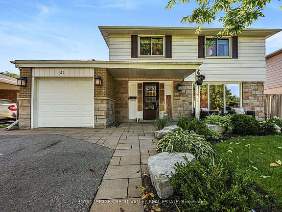 3rd image of 31 Melville Cres