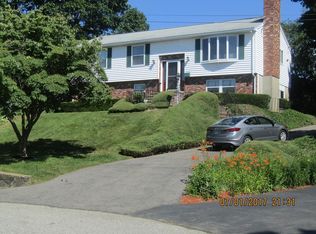 25 Oakcrest Rd, Lynn, MA 01904