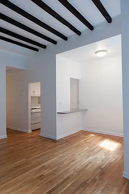 Rented by Ina Greenfield, LREB | media 5