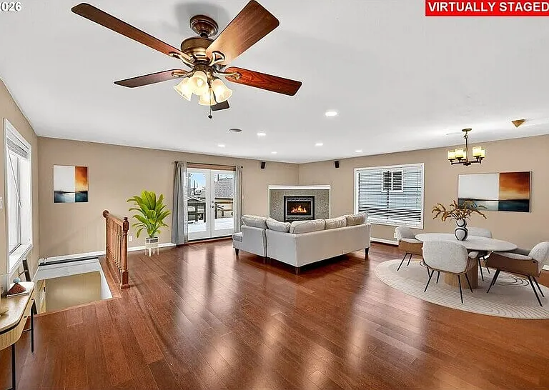 1849 N Jantzen Ave — Photo 4