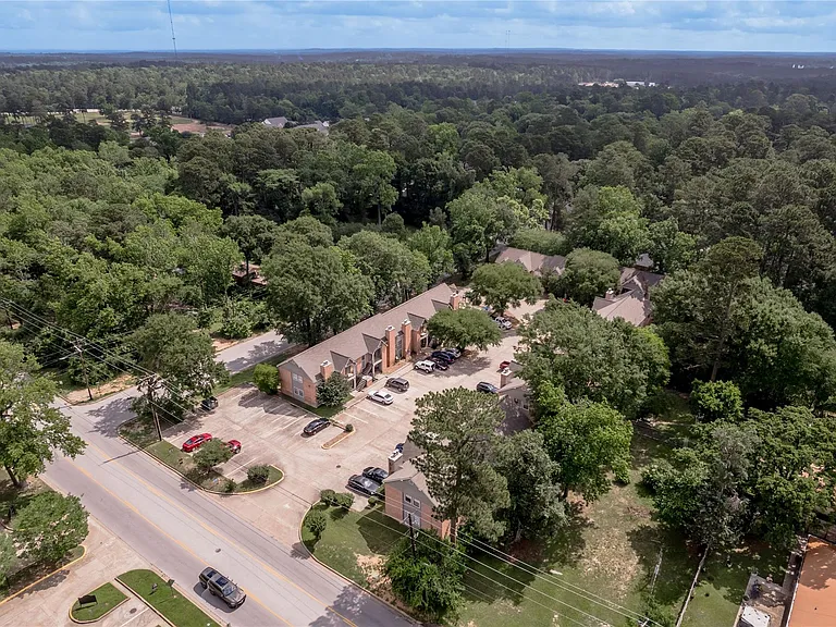 2401 Sycamore Ave #C2 — Photo 42