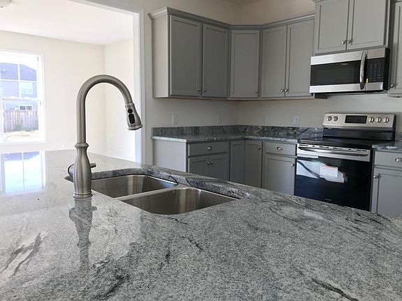 Image represents a previous build. Current selections may vary.