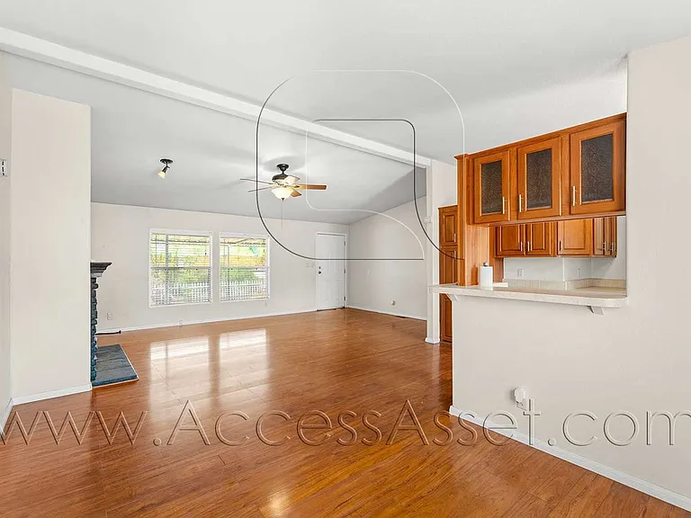 24380 Paseo Vivora — Photo 4