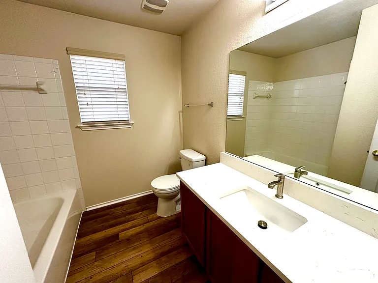 1400 Colorado Bend Dr — Photo 13