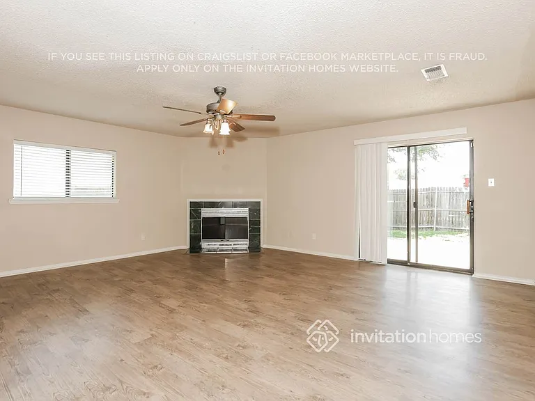 2665 Claremont Dr — Photo 8