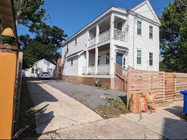71 Hanover St #B — Photo 1