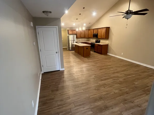 1058 Augusta Dr #1058, Seward, NE 68434