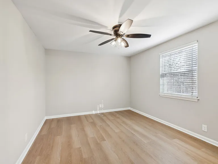 1011 Murfreesboro Rd #L9 — Photo 19