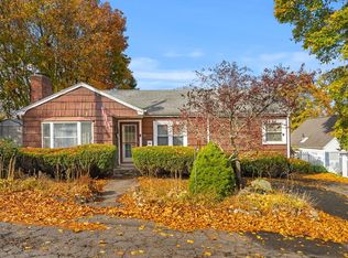 97 Fellsmere St, Lynn, MA 01904