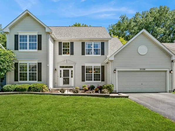 3520 Antoine Pl, St Charles, IL 60175