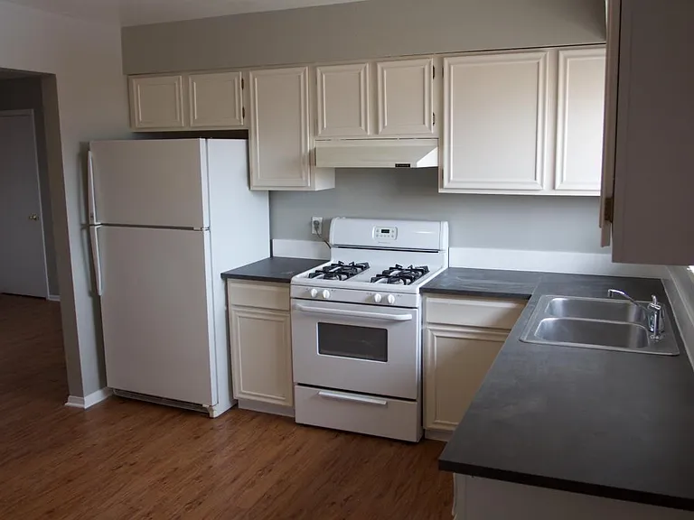 16275 W 13th Ave — Photo 2