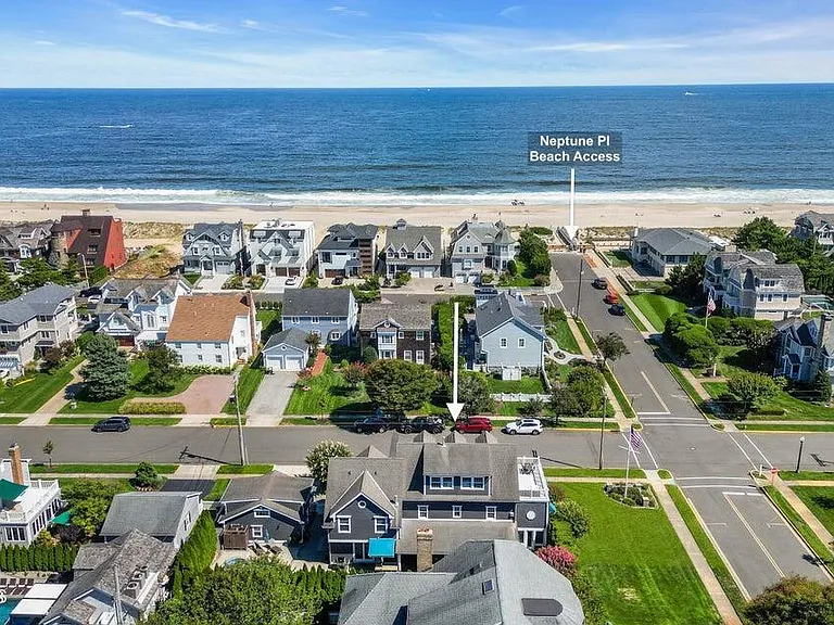 101 Neptune Pl — Photo 3