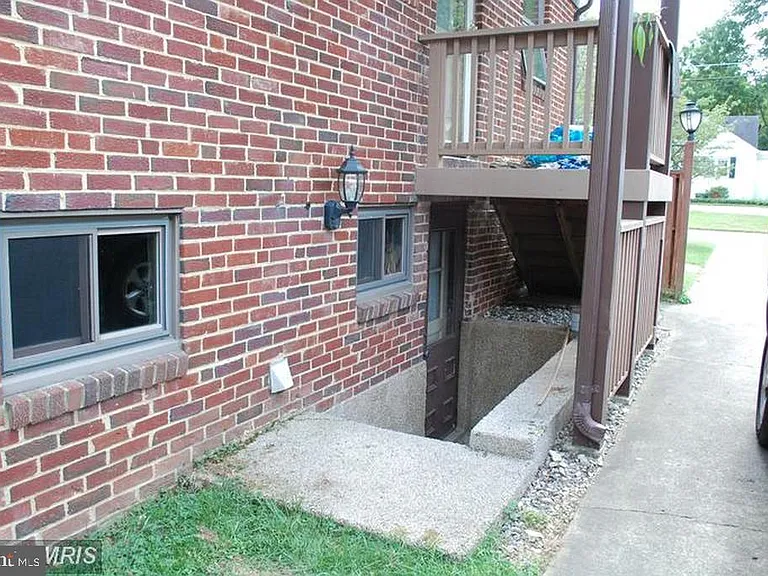 6700 Kirkley Ave — Photo 6