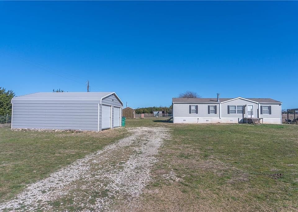 1st image of 3375 County Road 303