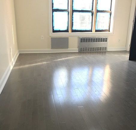 3rd image of 400 E 21st St APT 6H