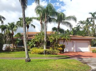 6210 Leonardo St, Coral Gables, FL 33146