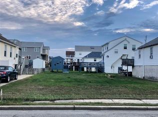 622 W Pine Ave, North Wildwood, NJ 08260