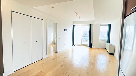 343 4th Avenue, #4J