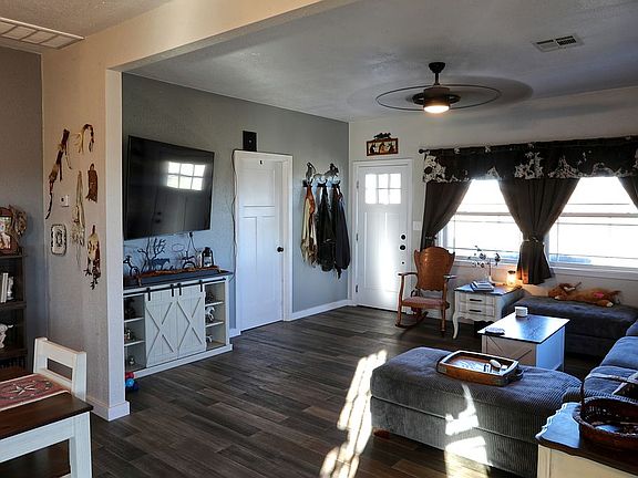 4th image of 22395 Wilson Rd