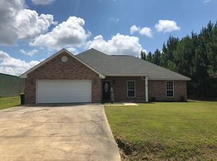 3224 N 10th St, Ocean Springs, MS 39564