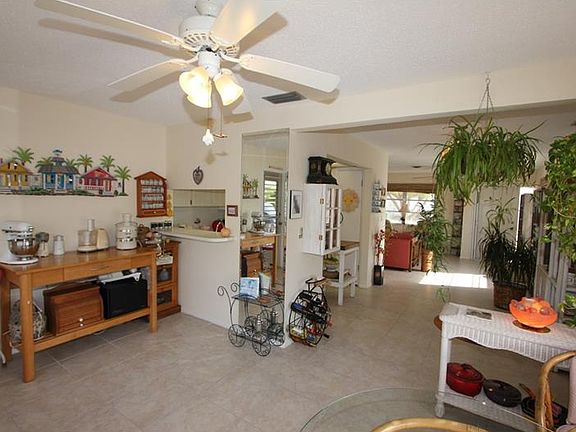 5th image of 1021 Beach Manor Ctr #34