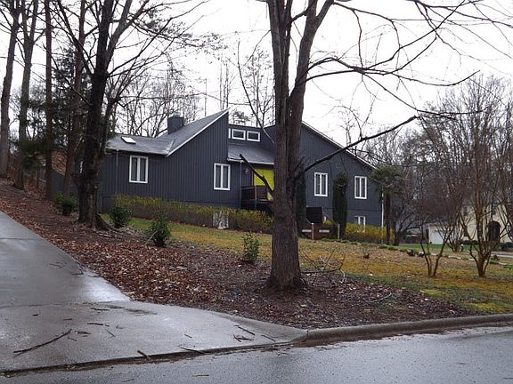 5th image of 1505 Bearhollow Rd