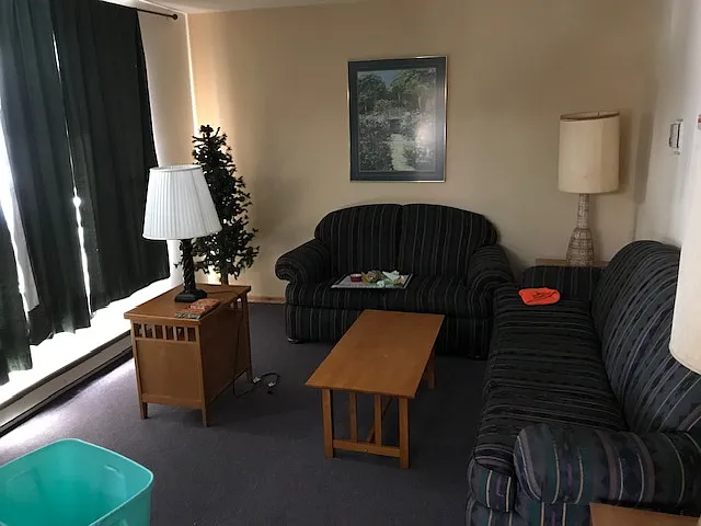 1 bed, $585 — Photo 2