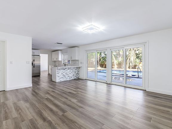 5th image of 1300 Tumblin Kling Road